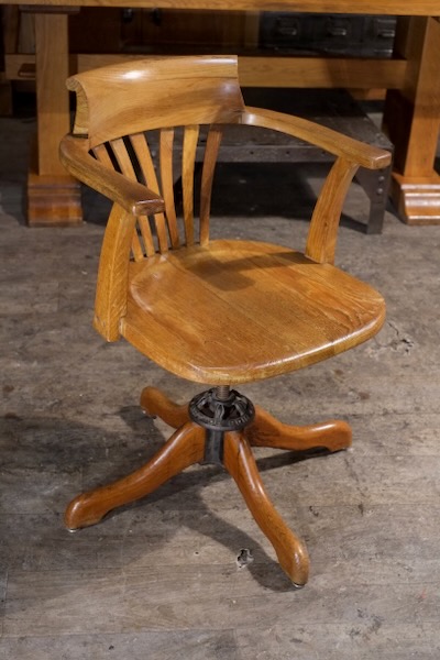 fauteuil ancien US epoque 1930 en chene 